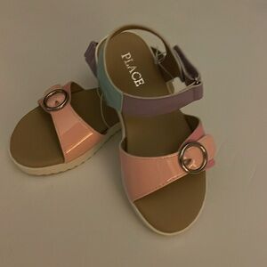 The Children Place colorblock sandals, size 9. Hook and loop strap, multicolor